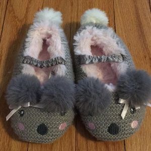 5-6T slippers